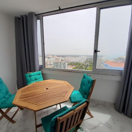 Vista Praia 16- Wifi, Remodelado, 80Mt Praia クアルテイラ エクステリア 写真