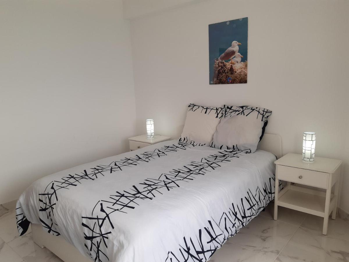 Vista Praia 16- Wifi, Remodelado, 80Mt Praia クアルテイラ エクステリア 写真